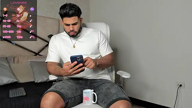 noah crux online show from 03.02.25