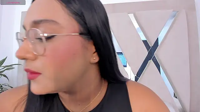 ellamontoya online show from 02.04.26