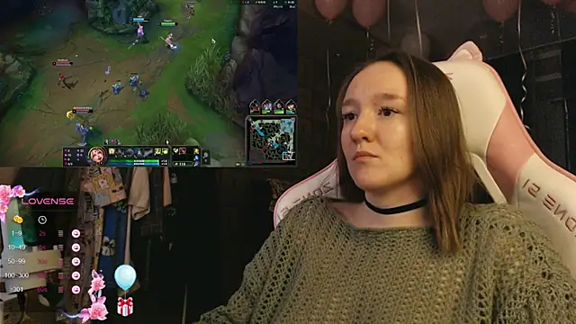 Snapshot of MoonlishSiren chatting on 01.10.26 MoonlishSiren online show from 01.10.26