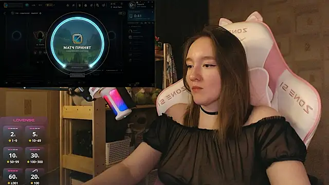 Snapshot of MoonlishSiren chatting on 03.03.26 MoonlishSiren online show from 03.03.26