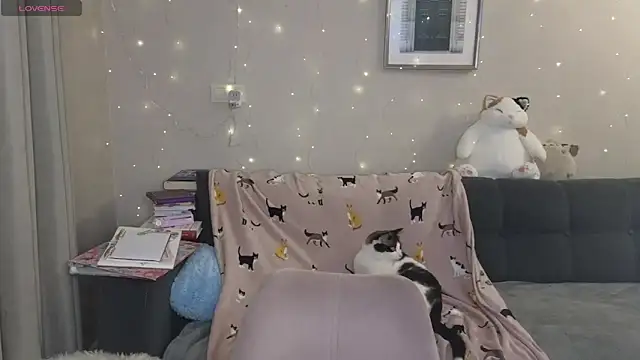 Snapshot of HermioneHHH chatting on 01.20.25 HermioneHHH online show from 01.20.25