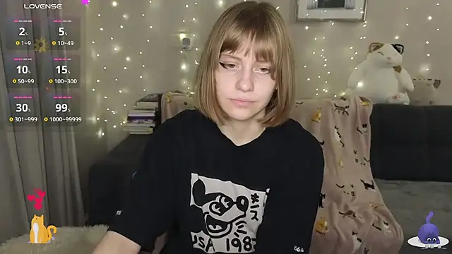 Snapshot of HermioneHHH chatting on 01.24.25 HermioneHHH online show from 01.24.25