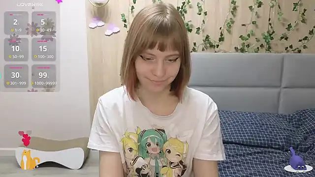 Snapshot of HermioneHHH chatting on 02.20.25 HermioneHHH online show from 02.20.25