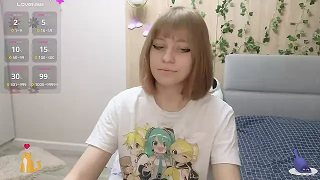 Snapshot of HermioneHHH chatting on 03.16.25 HermioneHHH online show from 03.16.25