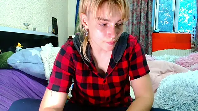 Sophie Bell online show from 05.27.26