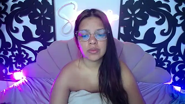 your little naughty1 online show from 11.17.25