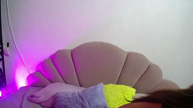 your little naughty1 online show from 11.28.25