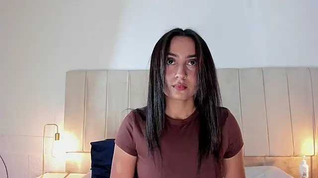 lia sofiia online show from 10.14.25