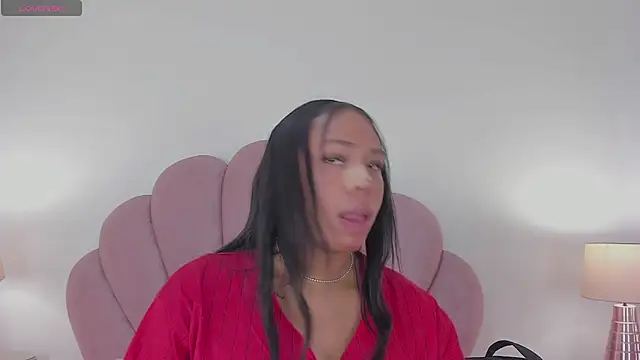 Nicole Paradise online show from 09.13.25