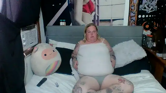 Trans Girl next door420 online show from 07.02.26