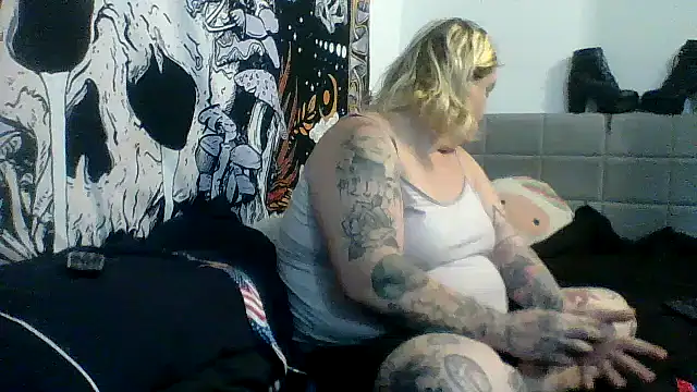 Trans Girl next door420 online show from 08.05.26