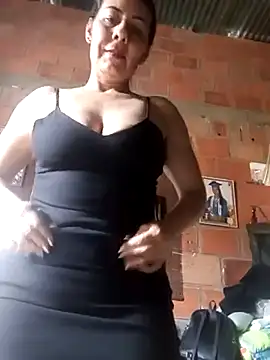 Snapshot of Mia-funny20 chatting on 03.15.25 Mia-funny20 online show from 03.15.25