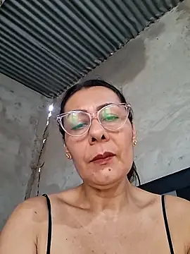 Mia-funny20 online show from 04.16.26