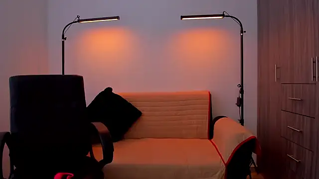 cloy baby   online show from 09.16.25