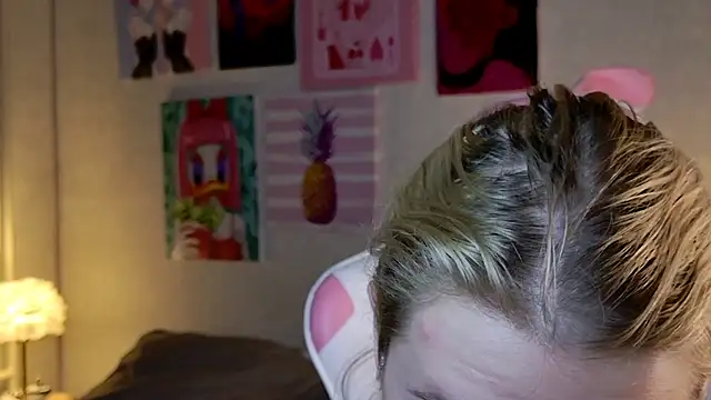 LexieLoree online show from 01.27.25