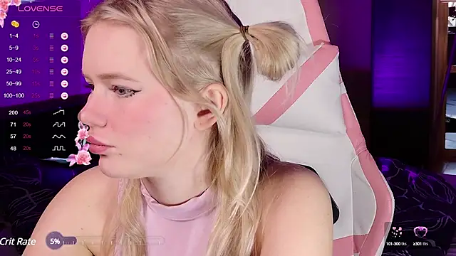 LexieLoree online show from 03.10.25