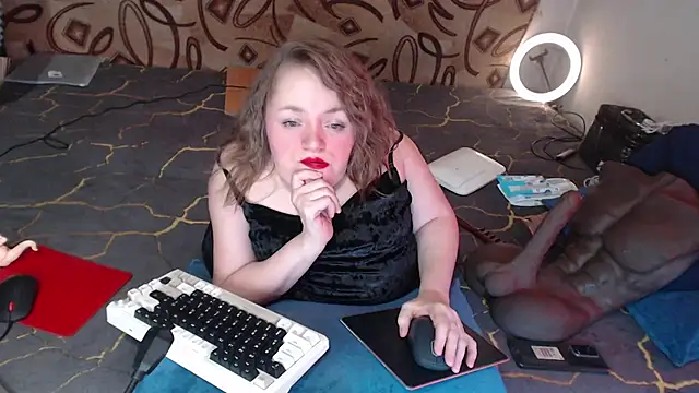 MiniNatalie online show from 03.11.25