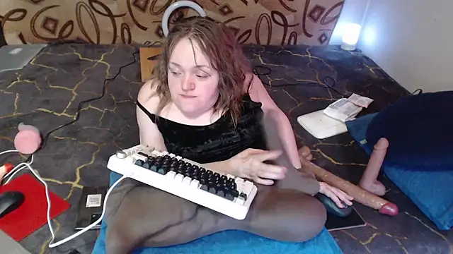 MiniNatalie online show from 03.16.25