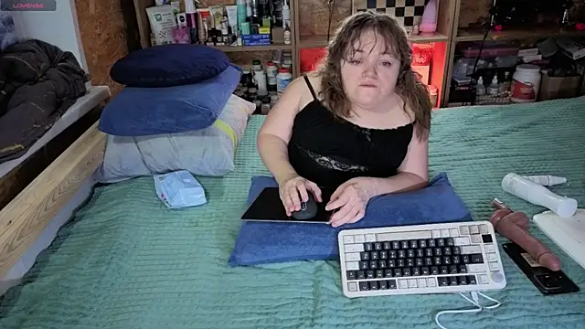 MiniNatalie online show from 11.30.25