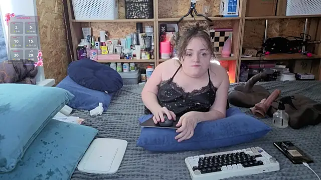 MiniNatalie online show from 02.25.26