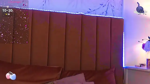 PinkySparks online show from 03.19.25