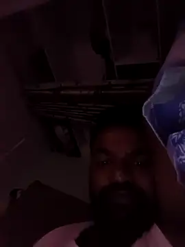 Snapshot of PVNRAO0831 chatting on 09.28.25 PVNRAO0831 online show from 09.28.25