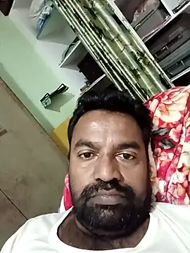 Snapshot of PVNRAO0831 chatting on 09.30.25 PVNRAO0831 online show from 09.30.25