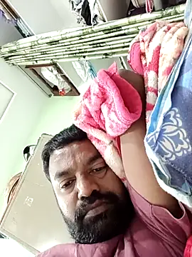 Snapshot of PVNRAO0831 chatting on 10.08.25 PVNRAO0831 online show from 10.08.25