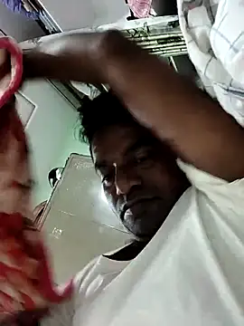 Snapshot of PVNRAO0831 chatting on 10.24.25 PVNRAO0831 online show from 10.24.25