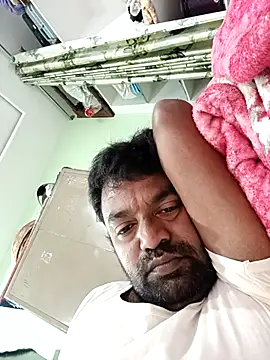 Snapshot of PVNRAO0831 chatting on 11.05.25 PVNRAO0831 online show from 11.05.25