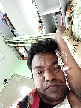 Snapshot of PVNRAO0831 chatting on 11.15.25 PVNRAO0831 online show from 11.15.25