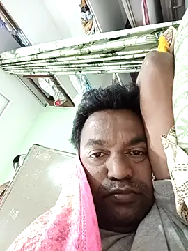 Snapshot of PVNRAO0831 chatting on 11.15.25 PVNRAO0831 online show from 11.15.25