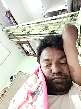 Snapshot of PVNRAO0831 chatting on 11.22.25 PVNRAO0831 online show from 11.22.25