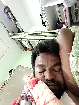 Snapshot of PVNRAO0831 chatting on 11.28.25 PVNRAO0831 online show from 11.28.25