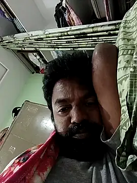 Snapshot of PVNRAO0831 chatting on 12.18.25 PVNRAO0831 online show from 12.18.25