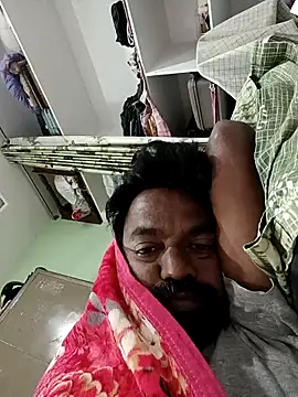Snapshot of PVNRAO0831 chatting on 12.20.25 PVNRAO0831 online show from 12.20.25