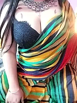 Snapshot of SHUBHI880 chatting on 02.01.26 SHUBHI880 online show from 02.01.26