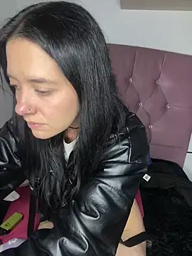 Isabella 21x online show from 02.24.25