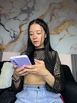 Isabella 21x online show from 09.25.25