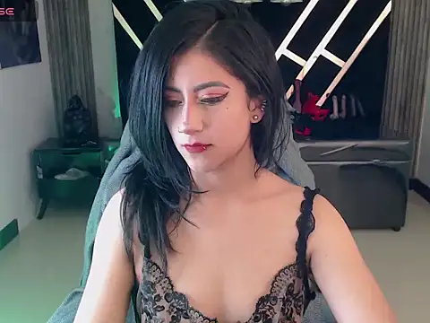 Snapshot of artemisa_ch1 chatting on 11.21.25 artemisa ch1 online show from 11.21.25