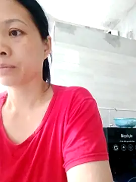 Snapshot of Aninyin22 chatting on 04.27.26 Aninyin22 online show from 04.27.26