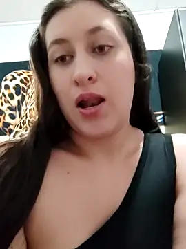 dulccemaria24 online show from 03.17.25