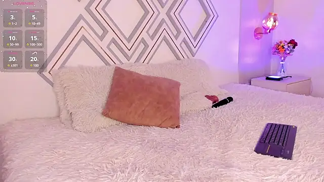  CurlyGirl  online show from 03.21.25