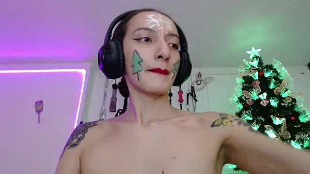 Eloise-brown online show from 12.16.24