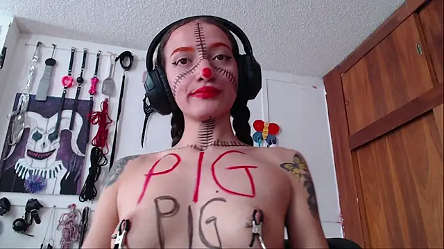 Eloise-brown online show from 01.22.25