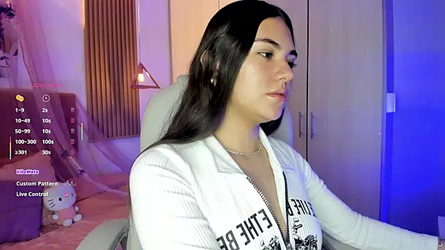 Snapshot of mia_nevaeh chatting on 02.21.26 mia nevaeh online show from 02.21.26