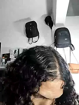 Corina hot online show from 01.05.25