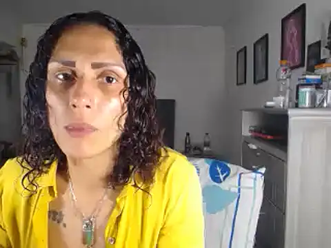 Corina hot online show from 01.08.25