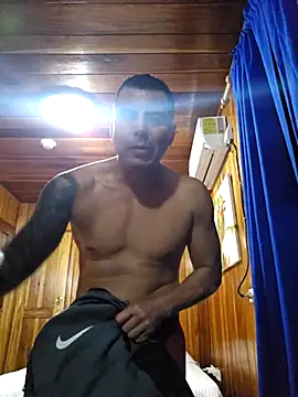 Vini 09 online show from 02.08.26