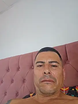 Vini 09 online show from 02.16.26